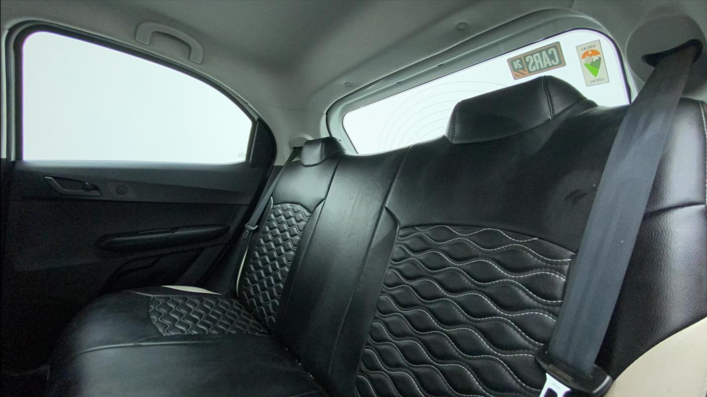 2022 Tata TIAGO NRG XZ MT, Petrol, Manual, 13,582 km, Right Side Rear Door Cabin