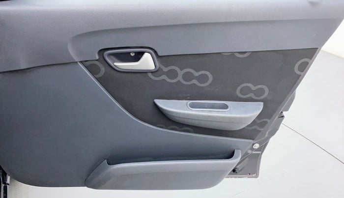 2014 Maruti Alto 800 LXI, Petrol, Manual, 42,753 km, Driver Side Door Panels Control