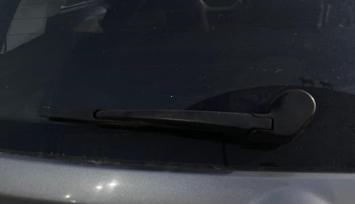 2022 Tata NEXON XZ PLUS (HS) DIESEL DUAL TONE, Diesel, Manual, 96,137 km, Rear Wiper