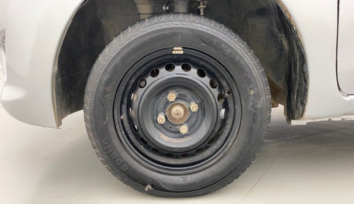 2016 Datsun Go Plus T, Petrol, Manual, 25,729 km, Left Front Wheel