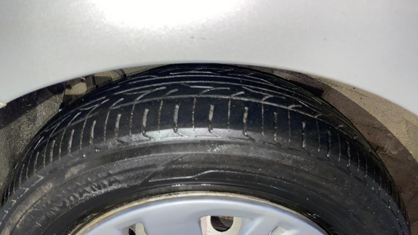 2016 Hyundai Xcent BASE 1.2, Petrol, Manual, 48,524 km, Right Rear Tyre Tread