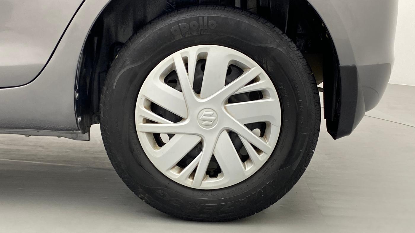 2016 Maruti Swift VXI OPT, Petrol, Manual, 32,633 km, Left Rear Wheel
