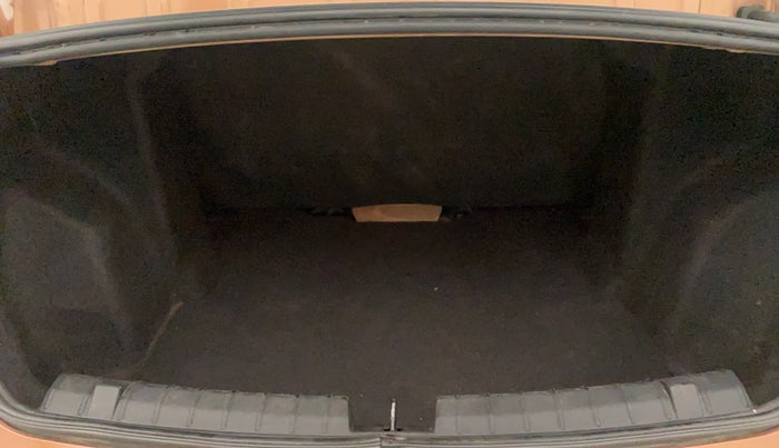 2018 Tata TIGOR XZ (O) PETROL, Petrol, Manual, 43,552 km, Boot Inside