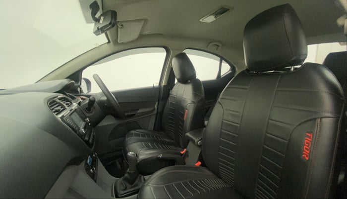 2018 Tata TIGOR XZ (O) PETROL, Petrol, Manual, 43,552 km, Right Side Front Door Cabin