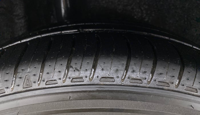 2010 Honda Civic 1.8S MT, Petrol, Manual, 99,680 km, Right Rear Tyre Tread