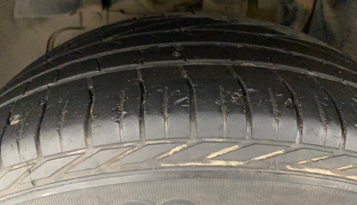 2020 Tata NEXON XZA PLUS PETROL, Petrol, Automatic, 54,695 km, Left Front Tyre Tread