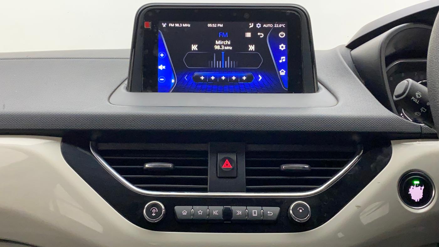 2020 Tata NEXON XZA PLUS PETROL, Petrol, Automatic, 54,695 km, Infotainment System
