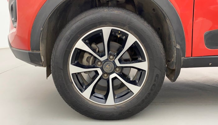 2020 Tata NEXON XZA PLUS PETROL, Petrol, Automatic, 54,695 km, Left Front Wheel