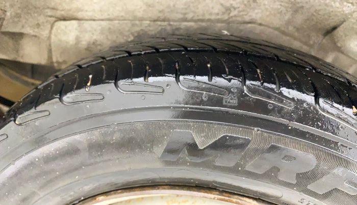 2014 Maruti Wagon R 1.0 LXI, CNG, Manual, 77,007 km, Left Rear Tyre Tread