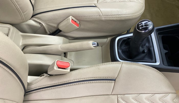 2020 Maruti Dzire VXI, Petrol, Manual, 54,693 km, Gear Lever