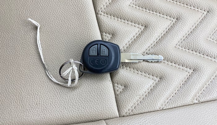 2020 Maruti Dzire VXI, Petrol, Manual, 54,693 km, Key Close Up