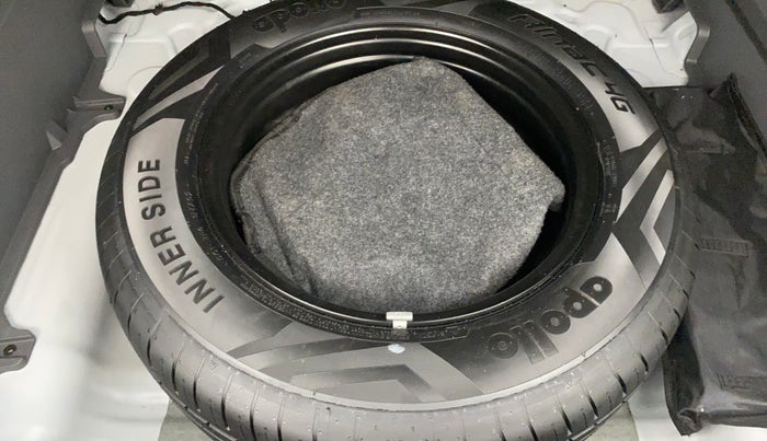 2024 Hyundai Creta SX (O) IVT 1.5 PETROL, Petrol, Automatic, 24,755 km, Spare Tyre