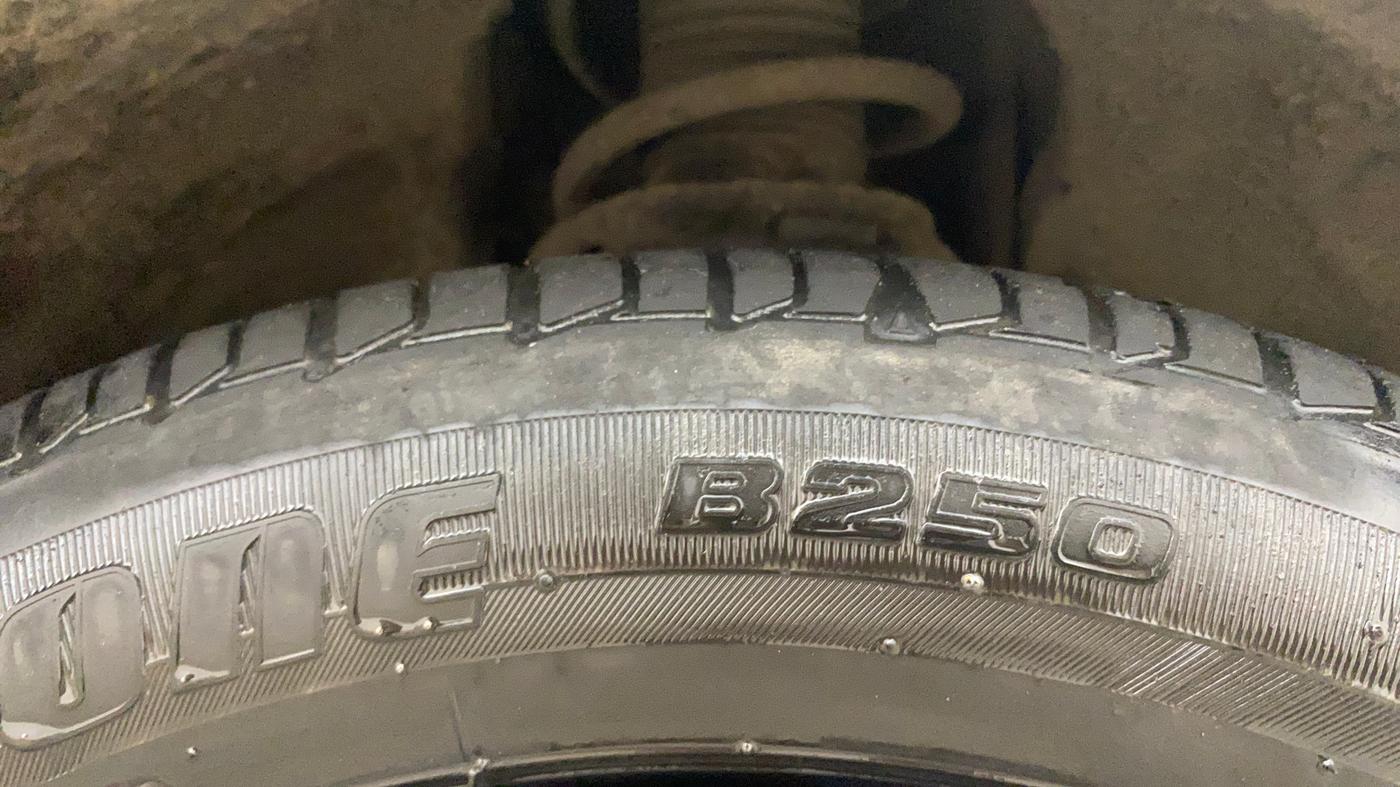 2021 Tata TIAGO NRG XZ MT, Petrol, Manual, 65,031 km, Right Front Tyre Tread