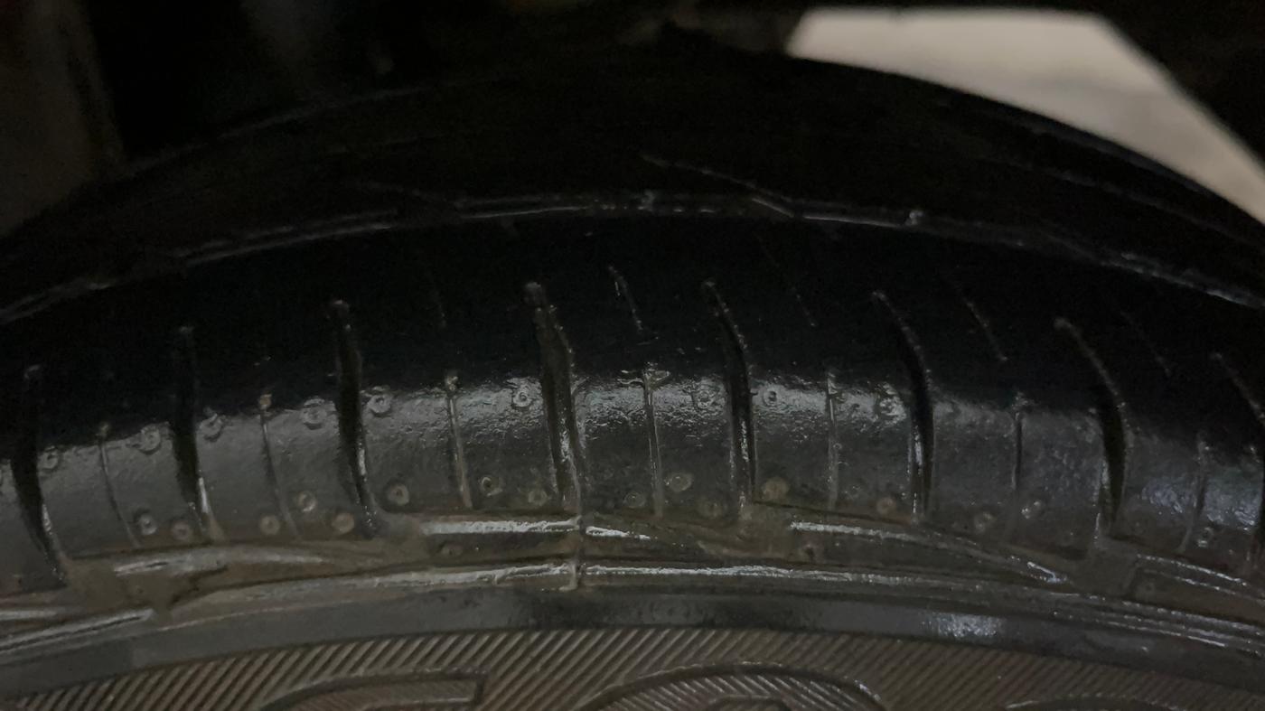 2019 Maruti Alto 800 LXI, Petrol, Manual, 40,884 km, Left Rear Tyre Tread