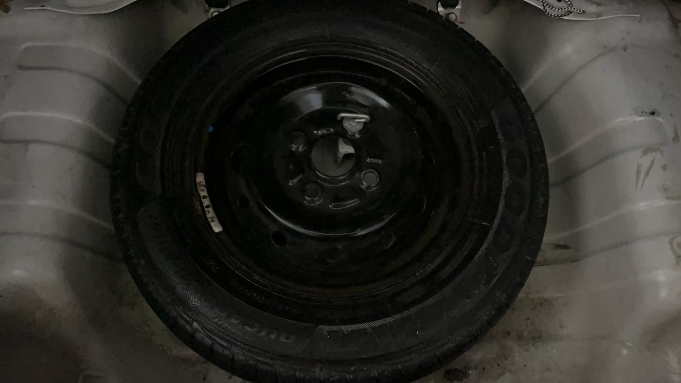2019 Maruti Alto 800 LXI, Petrol, Manual, 40,884 km, Spare Tyre