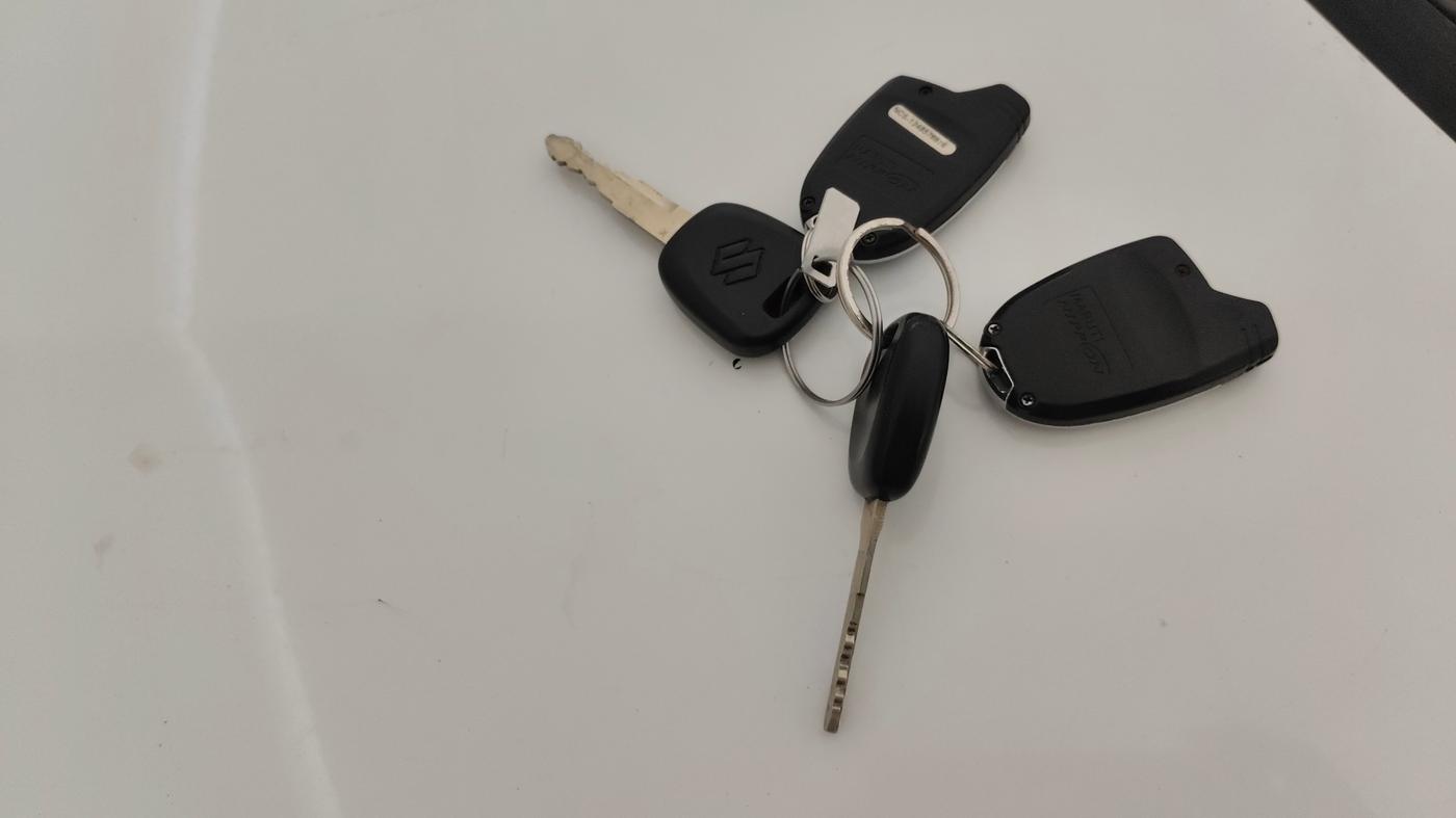 2019 Maruti New Wagon-R LXI CNG 1.0, CNG, Manual, 53,464 km, Key Close Up