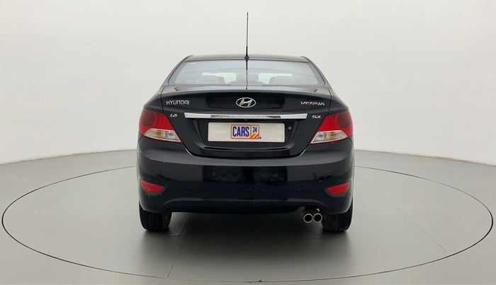 2011 Hyundai Verna FLUIDIC 1.6 VTVT SX, Petrol, Manual, 43,675 km, Back/Rear