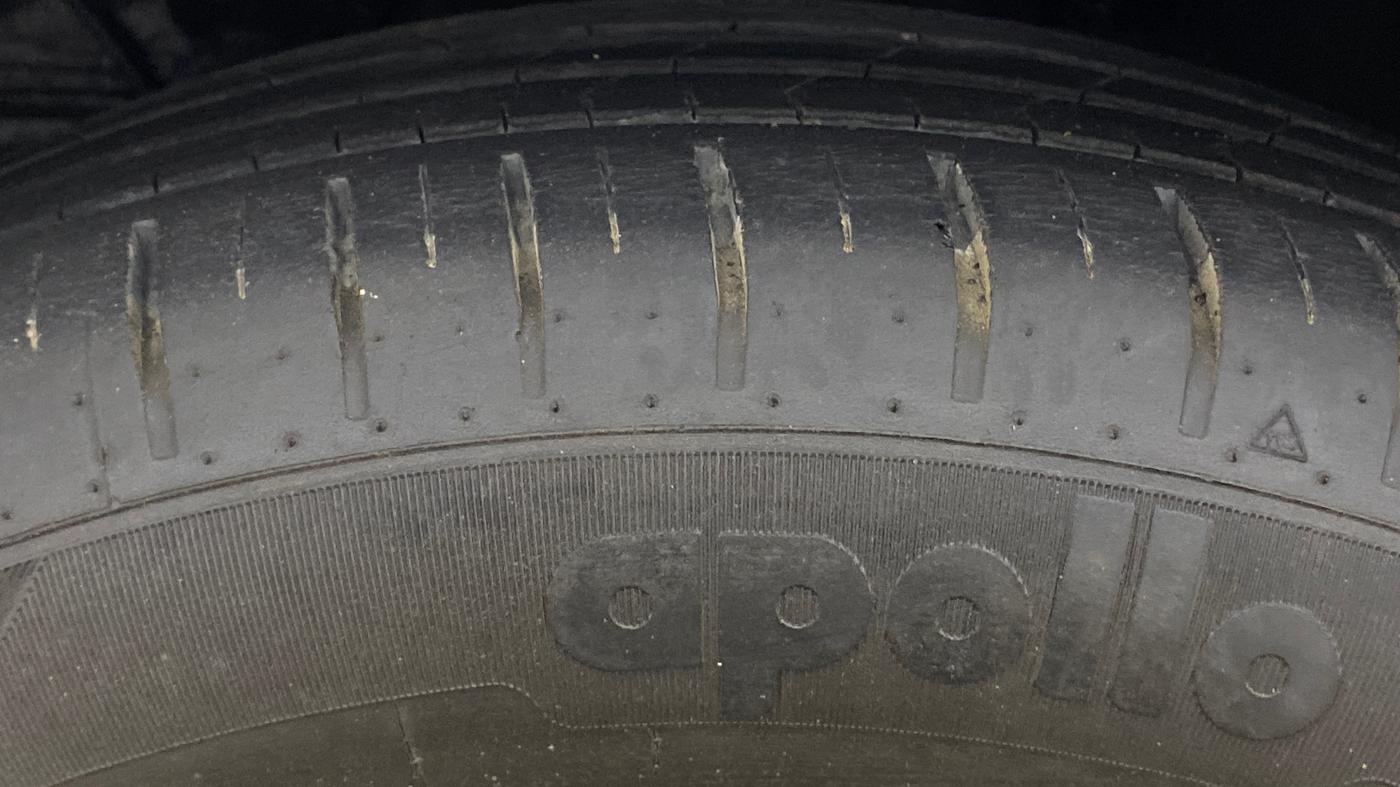 2021 Maruti Baleno ZETA PETROL 1.2, Petrol, Manual, 20,113 km, Left Front Tyre Tread