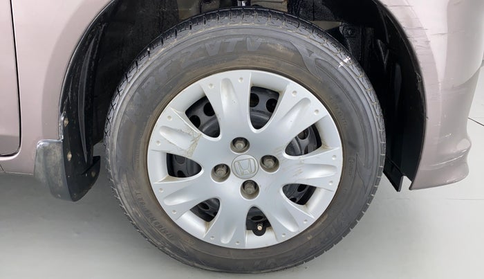 2014 Honda Amaze 1.2 SAT I VTEC, Petrol, Automatic, 33,521 km, Right Front Wheel