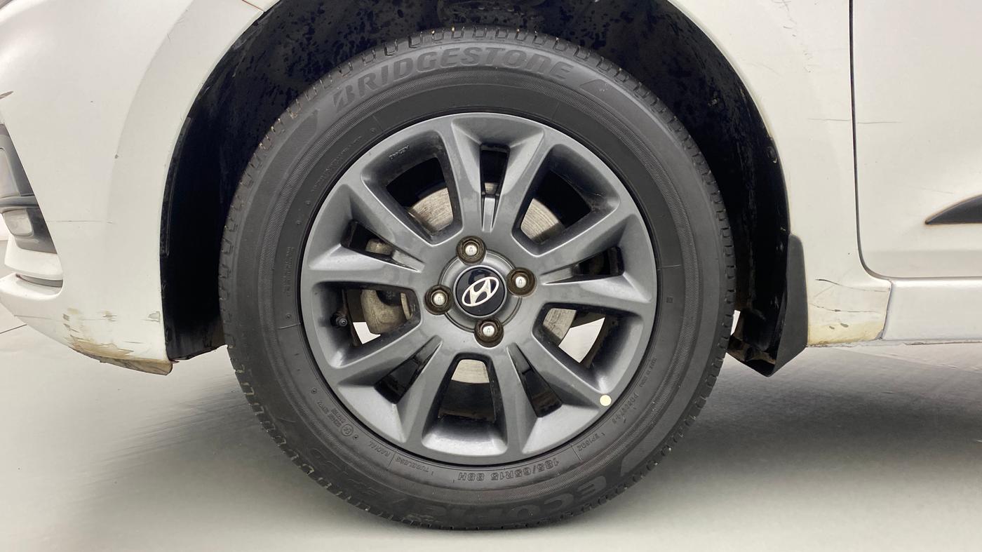 2020 Hyundai Elite i20 1.2 SPORTS PLUS VTVT, Petrol, Manual, 30,991 km, Left Front Wheel