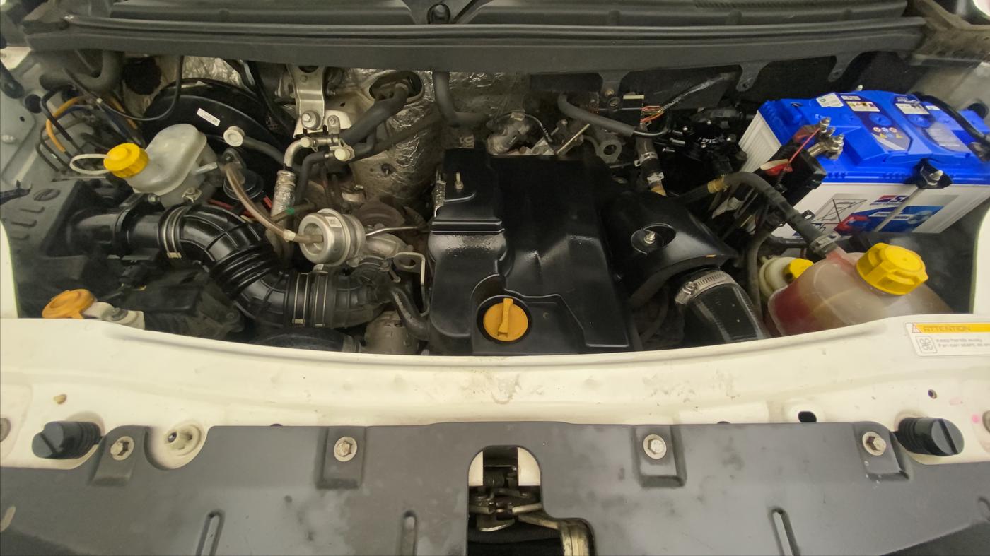 2017 Mahindra TUV300 T10 AMT, Diesel, Automatic, 84,570 km, Open Bonet