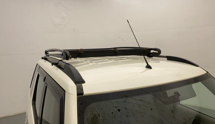 2017 Mahindra TUV300 T10 AMT, Diesel, Automatic, 84,570 km, Roof