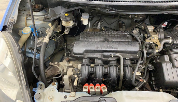 2014 Honda Brio EX MT, CNG, Manual, 66,911 km, Engine View - Right