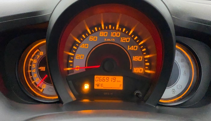 2014 Honda Brio EX MT, CNG, Manual, 66,911 km, Odometer Image
