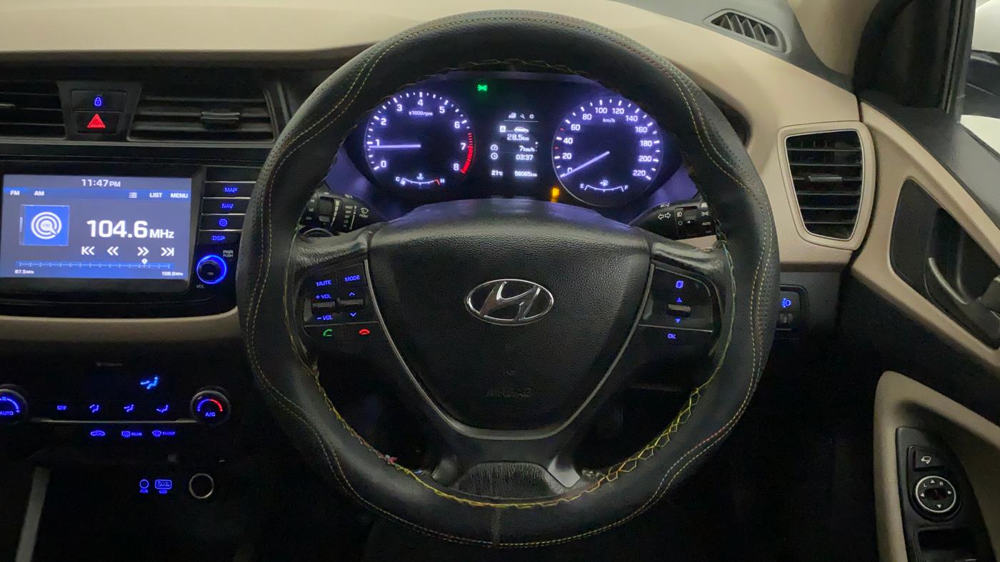 2018 Hyundai Elite i20 ASTA 1.2 (O), Petrol, Manual, 56,252 km, Steering Wheel Close Up