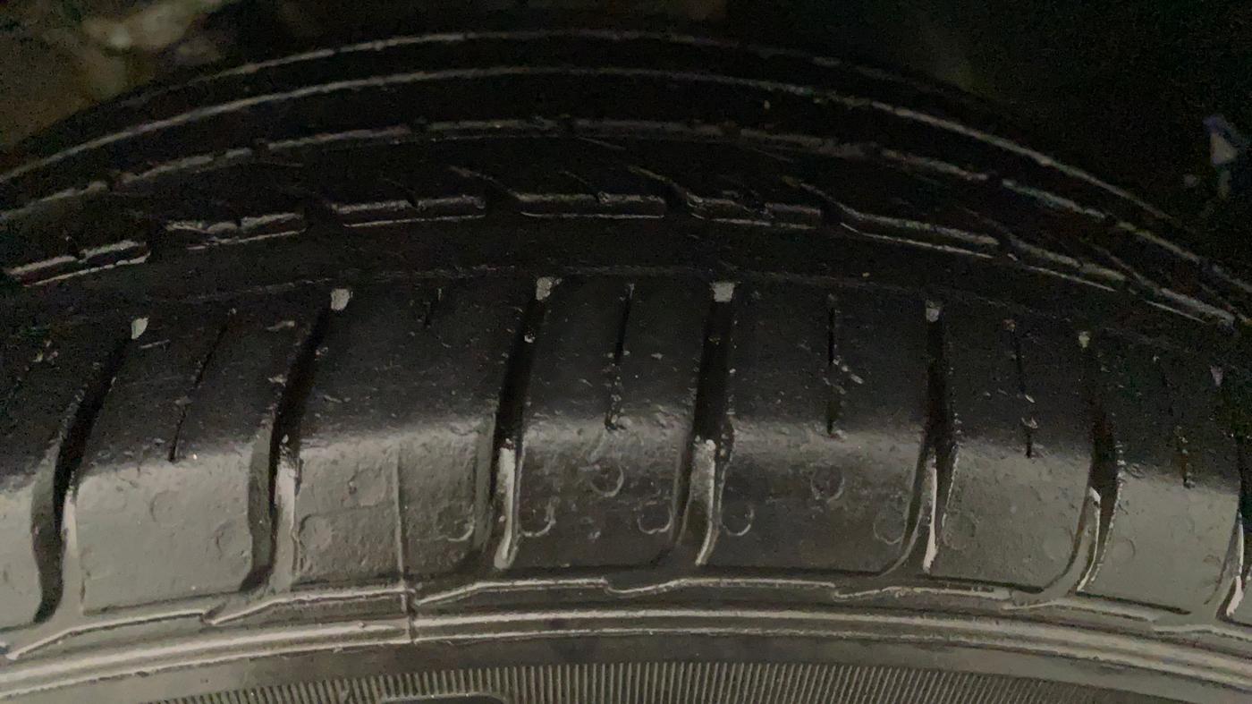 2018 Hyundai Elite i20 ASTA 1.2 (O), Petrol, Manual, 56,252 km, Left Front Tyre Tread