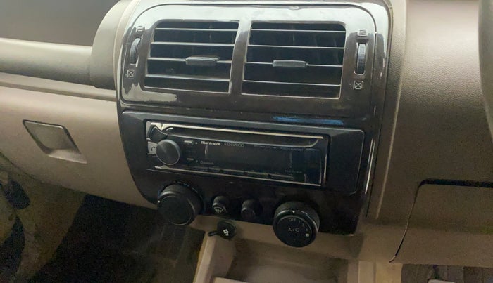 2019 Mahindra Bolero POWER PLUS ZLX, Diesel, Manual, 52,015 km, AC Unit - Directional switch has minor damage