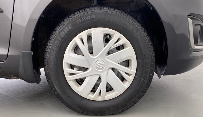 2015 Maruti Swift VXI D, Petrol, Manual, 87,963 km, Right Front Wheel