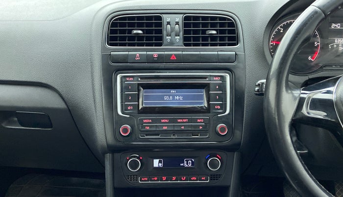 2015 Volkswagen Vento COMFORTLINE TDI AT, Diesel, Automatic, 67,783 km, Air Conditioner