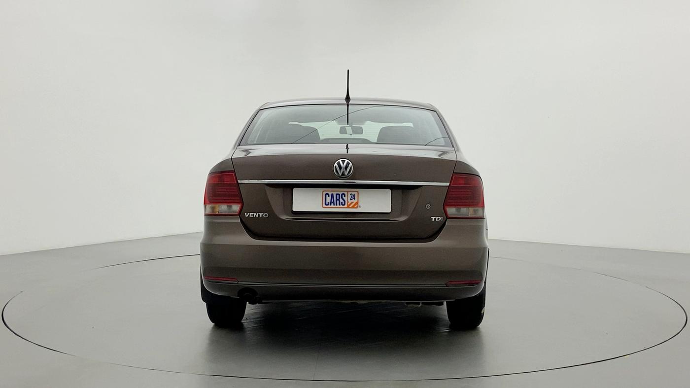 2015 Volkswagen Vento COMFORTLINE TDI AT, Diesel, Automatic, 67,783 km, Back/Rear
