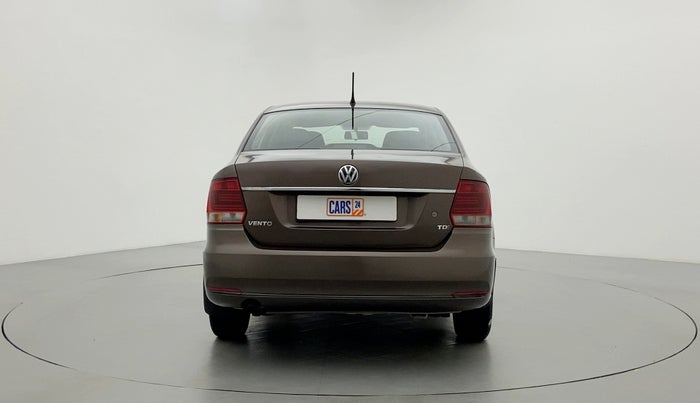 2015 Volkswagen Vento COMFORTLINE TDI AT, Diesel, Automatic, 67,783 km, Back/Rear