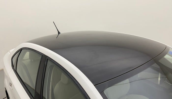 2017 Skoda Rapid STYLE 1.6 MPI, Petrol, Manual, 60,139 km, Roof