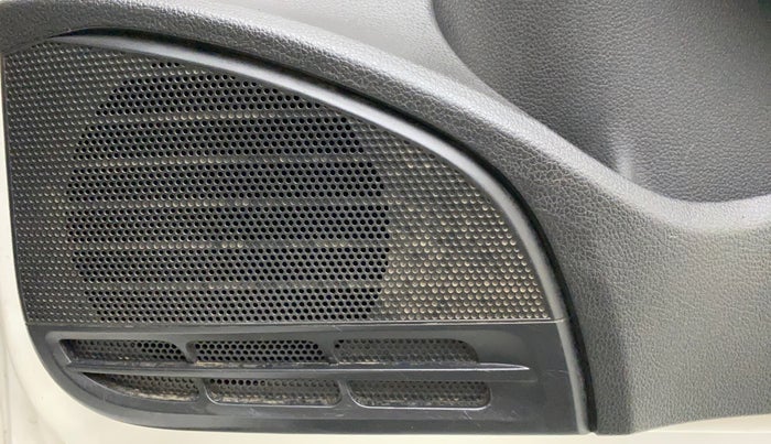 2017 Skoda Rapid STYLE 1.6 MPI, Petrol, Manual, 60,139 km, Speaker