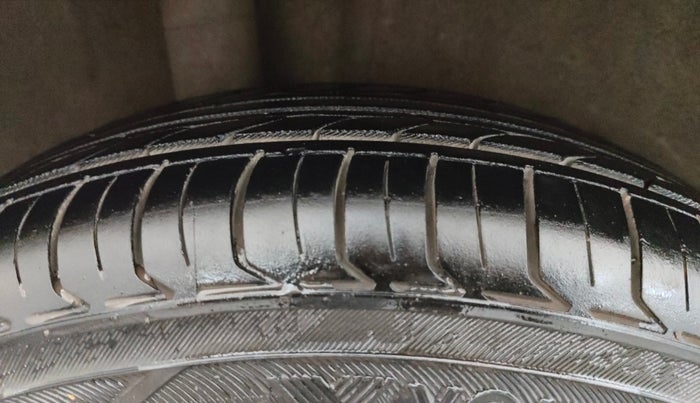 2020 Maruti New Wagon-R ZXI 1.2, Petrol, Manual, 61,552 km, Right Rear Tyre Tread