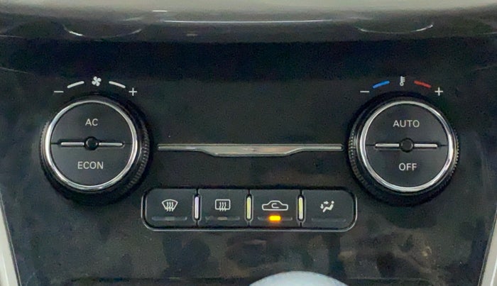 2019 Tata NEXON XZA PLUS PETROL, Petrol, Automatic, 33,978 km, Automatic Climate Control