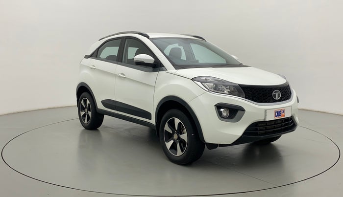 2019 Tata NEXON XZA PLUS PETROL, Petrol, Automatic, 33,978 km, Right Front Diagonal