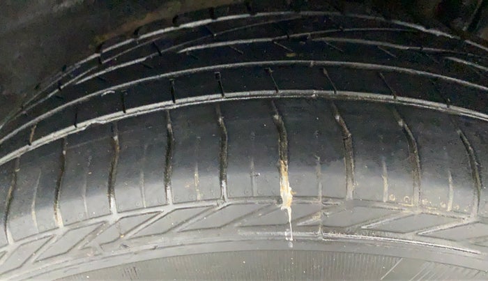 2019 Tata NEXON XZA PLUS PETROL, Petrol, Automatic, 33,978 km, Left Rear Tyre Tread