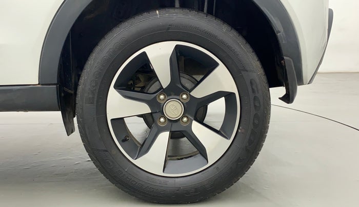 2019 Tata NEXON XZA PLUS PETROL, Petrol, Automatic, 33,978 km, Left Rear Wheel