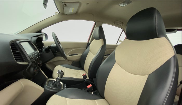 2018 Hyundai NEW SANTRO SPORTZ AMT, Petrol, Automatic, 49,435 km, Right Side Front Door Cabin