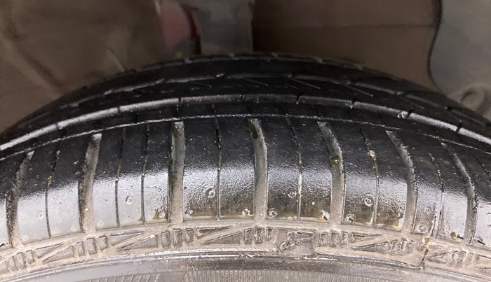 2018 Hyundai NEW SANTRO SPORTZ AMT, Petrol, Automatic, 49,435 km, Right Front Tyre Tread