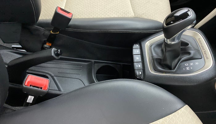 2018 Hyundai NEW SANTRO SPORTZ AMT, Petrol, Automatic, 49,435 km, Gear Lever