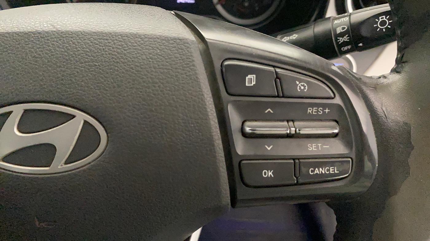 2024 Hyundai GRAND I10 NIOS ASTA 1.2 KAPPA VTVT, Petrol, Manual, 24,272 km, Adaptive Cruise Control