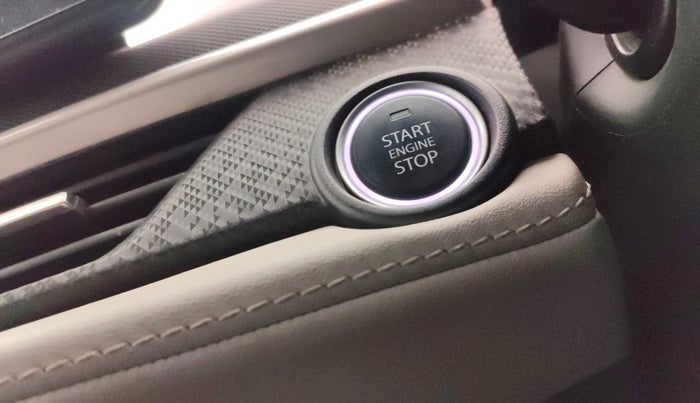 2024 Tata NEXON CREATIVE + SUNROOF 1.2 PETROL, Petrol, Manual, 16,329 km, Keyless Start/ Stop Button