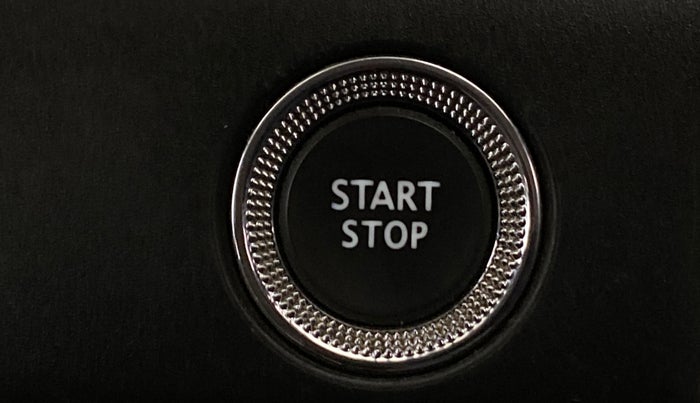 2019 Renault TRIBER RXZ, Petrol, Manual, 58,668 km, Keyless Start/ Stop Button