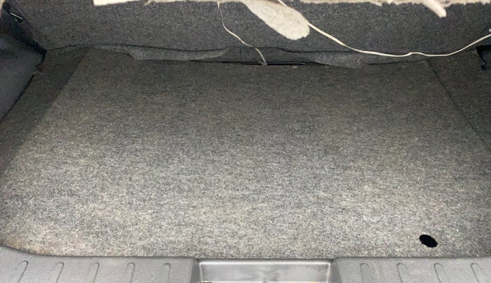 2017 Maruti Alto K10 VXI (O), Petrol, Manual, 54,536 km, Boot Inside