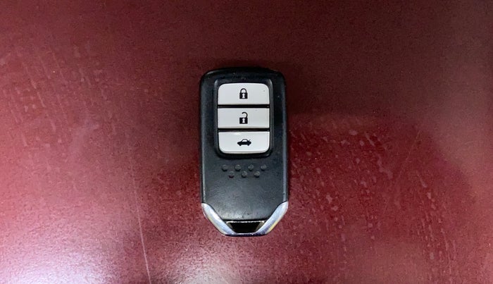 2015 Honda City 1.5L I-DTEC VX, Diesel, Manual, 76,998 km, Key Close Up